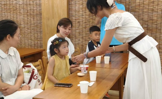 E493